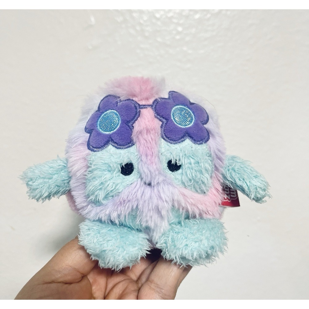 BUM BUMZ Bumz Megs The Peace Sign 4" Soft Plush Kellytoy